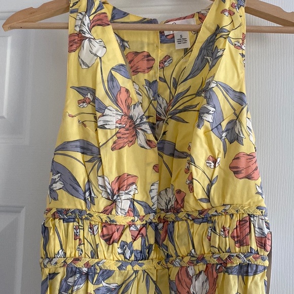 🤑 3/$30 NWT maxi dress. Yellow floral. Size small. Jopna brand - Picture 2 of 7